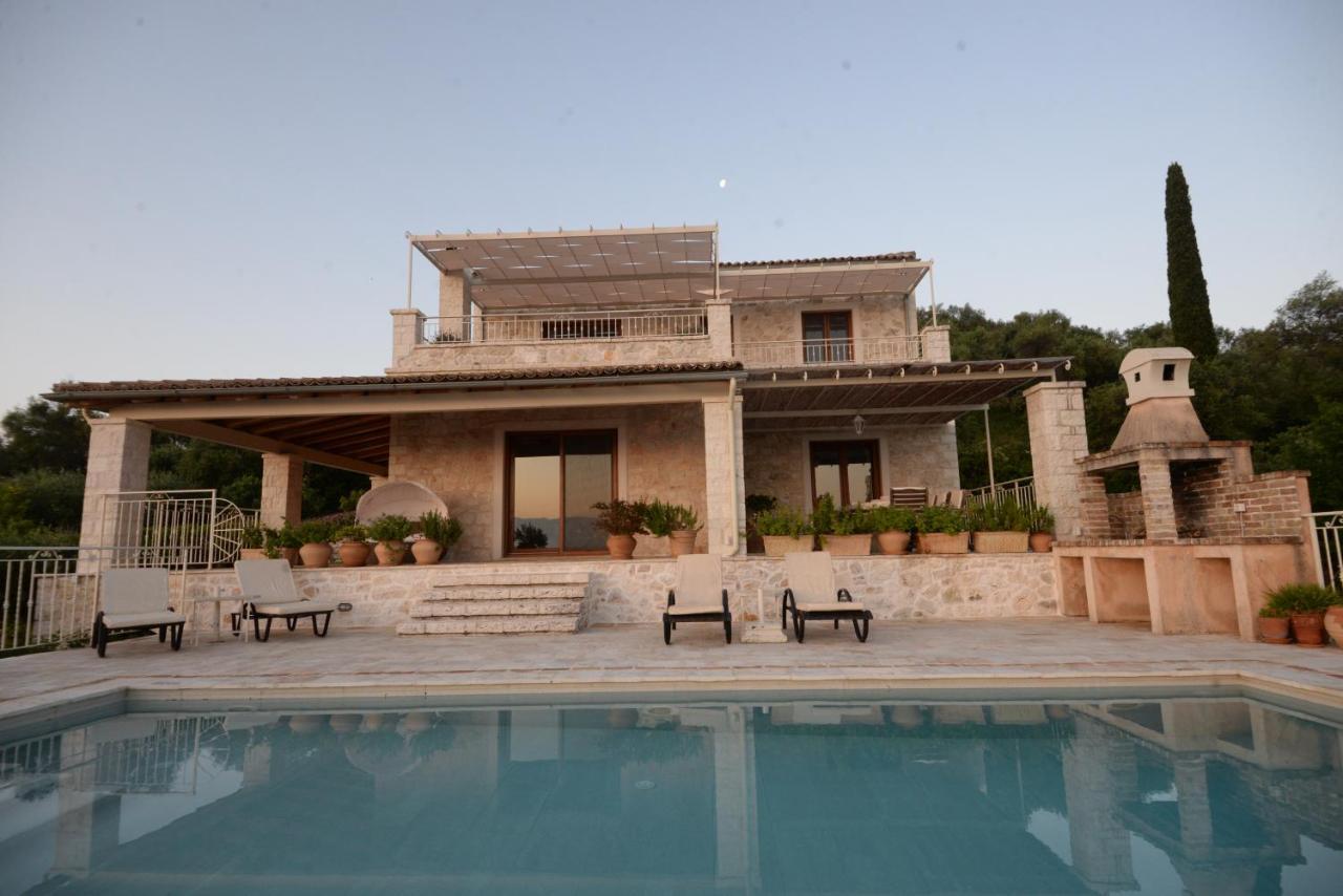 Villa Melanthi Kassiopi Corfu ภายนอก รูปภาพ
