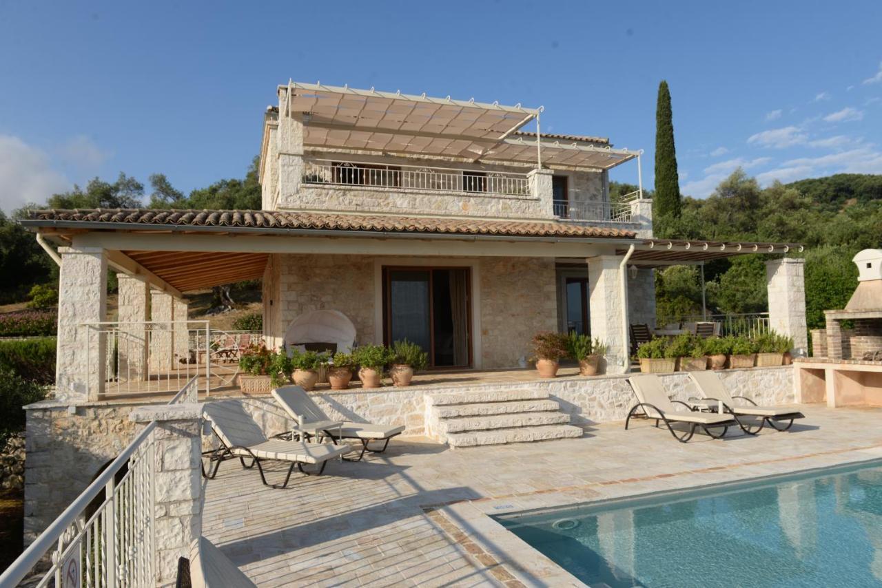Villa Melanthi Kassiopi Corfu ภายนอก รูปภาพ
