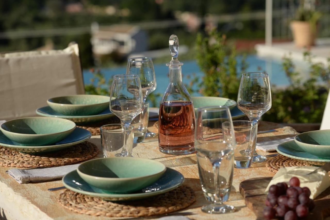 Villa Melanthi Kassiopi Corfu ภายนอก รูปภาพ