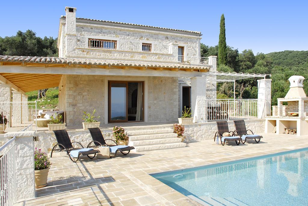 Villa Melanthi Kassiopi Corfu ภายนอก รูปภาพ